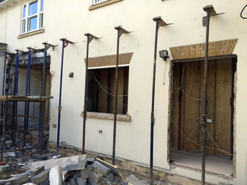 Knock Throughs / Internal Wall Removal Forest Builders